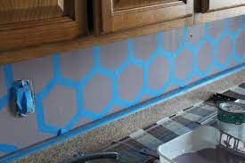 How To Paint A Geometric Tile Kitchen Backsplash Natural Backsplash Bathroom Backsplash Diy Easy Backsplash