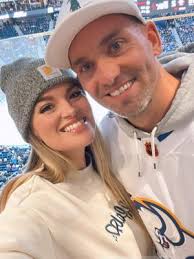 so proud of my strong warrior friend Lindsay Riggs 💪🏼