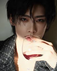 rin (@hourlycatricky)