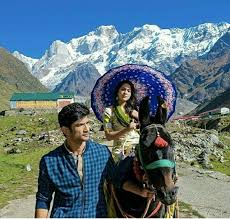 Follow Me Jaasmi Nazee For More Sushant Singh Sara Ali Khan Bollywood Couples