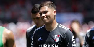 Footage courtesy of superliga argentin. Video La Supuesta Peticion De Juan Fernando Quintero Para Salir De River Plate Mercado Jugadores Colombianos Exterior