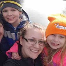 Fundraiser for Nicole Davis by Keyshya Seifner : Davis Family Home Fire