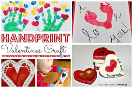 Looking for fun and easy ways to celebrate valentine's day with your toddler or preschooler? Valentine Crafts For Preschoolers Red Ted Art Make Crafting With Kids Easy Fun