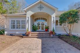 Clean, power/pressure wash, paint, seal/finish what kind of location is this?: Sold 4015 Turnberry Loop Seneca Sc 29678 3 Beds 3 Full Baths 374500 Sold Listing