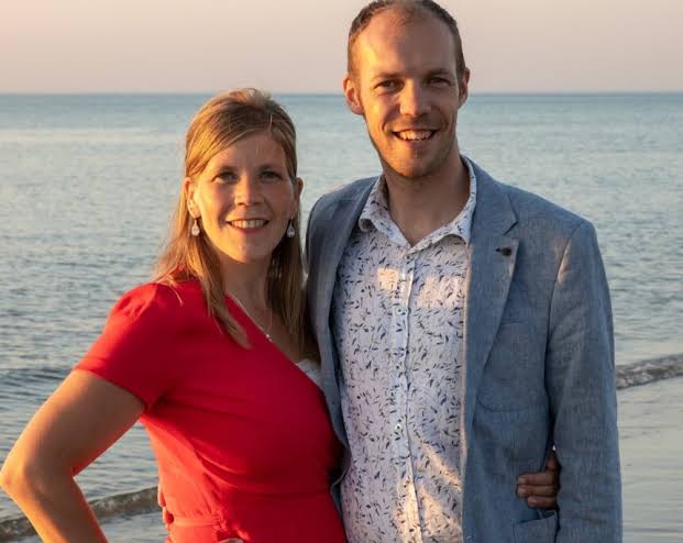 Christelijke familie Blom in 'Een huis vol': "Gods aanwezigheid is er ook  op lastige momenten" - Revive