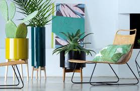 Check spelling or type a new query. Cache Pot Sur Pied Et Support Pour Plante 26 Idees Deco