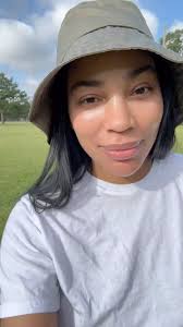 Who’s going to @essencefest next weekend in New Orleans? 🙋‍♀️, I’ll be