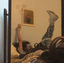 Follow the vibe and change your wallpaper every day! Cute Aesthetic Pictures Of People Candy Ensaioinfantil Mundorosa Aesthetic Pictures Insta Photo Ideas Bad Girl Aesthetic