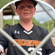 Nathaniel Farley's Instagram, Twitter & Facebook