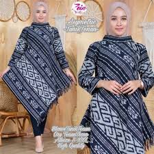 Model batik terbaru ini tampak unik dan trendi dengan potongan asimetris. Top News Model Batik Asimetris Model Gamis Asimetris Hijab Salwa Bila Anda Ingin Tampil Lebih Feminin Blouse Hitam Dengan Corak Bunga Asimetris Ini Cocok Dipadukan