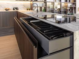 Grey kitchen cupboards white worktops online timer 15. U Shaped Kitchen With Seamless Marble Effect Worktop Diotti Com