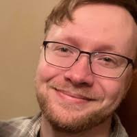 40+ perfiles de «Edgington»