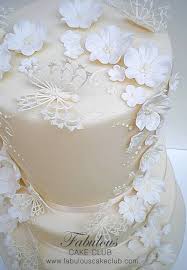 3 tier butterfly blossom flower cake by fabulous cake company cake club ウェディングケーキ