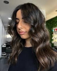 Alex Woolridge's Instagram, Twitter & Facebook