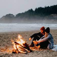 Bonfire On The Beach Yes Please Dategoals Date Goals Romantic Romanticspot Dateidea Beach Bonfire Beach Date Bonfire Romantic Beach