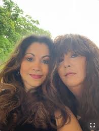 Farmers market Shower, was absolutely beautiful 👣