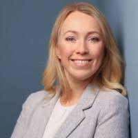 100+ perfiles de «Telch»