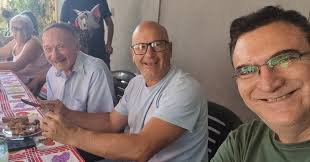 Almuerzo en casa de Cachito Talavera y familia, junto a grandes amigos y al  querido Simon Palacios! gracias por las atenciones!