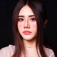 50+ perfiles de «Nancy Moreno»