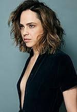 Julie Newlin's Instagram, Twitter & Facebook