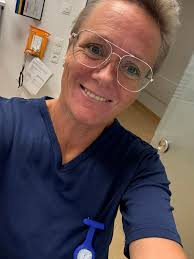 Ny her i denne verden 😊 Frisk kvinde på 51 år og fra Sønderborg 🤩 Vil  ønsker jer alle en rigtig god mandag 😎🌞