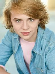 Noah Gottesman's Instagram, Twitter & Facebook