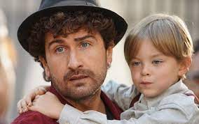 Quando si accorge che gioele è dotato di superpoteri, arturo intuisce come potrebbe rivelarsi la sua carta vincente per evitare un imminente tracollo. Il Giorno Piu Bello Del Mondo La Trama Del Film