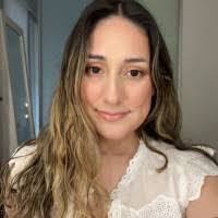 Alexandra Arenas's Instagram, Twitter & Facebook