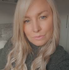 Cooking time and temperature for small chicken in air fryer?