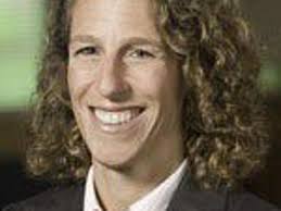 Wildlife & Fisheries agents accessing Lake Pontchartrain fishing piers  illegally, Tulane law professor says