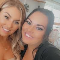 Carla Potts's Instagram, Twitter & Facebook