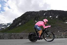 Urán 'lucky to be alive' after vuelta a españa crash. Bmmboltqlri4em