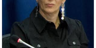 See more of ghislaine maxwell on facebook. Epstein Ghislaine Maxwell Offre Rinuncia A Passaporto Gb Espansionetv