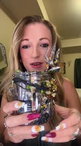 Part 2 Sirens Jar ❤️‍🔥❤️‍🔥❤️‍🔥 @tayzcuztomz @Kim McMahan freaking  slayed, my favorite jar ever!! #foryoupage #mysteryjewelry #jewelrytiktok  #jewelrytok #jewelrycommunity #depop #jewelryjar #opening