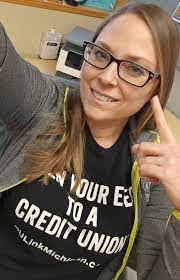 Dawn Bartell's Instagram, Twitter & Facebook