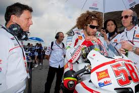 Après le decès de dajiro kato en 2003 à suzuka, c'est marco simoncelli qui nous a quitté en course, le 23. Zrjpzewgwiwg1m