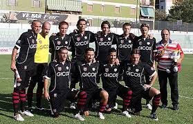 Founded in 1914, they currently play in serie b, and play their home matches at the 27. Reggina Calcio 2008 2009 Wikipedia