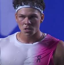 Bublik knocks out Shelton in 3 sets!!