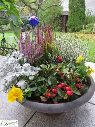 Allerheiligen Grabgestaltung In 2020 Grabgestaltung Allerheiligen Grabgestaltung Allerheiligen