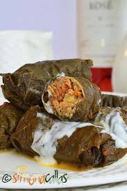 3 linguri pasta de tomate. Sarmale In Foi De Vita Cele Mai Gustoase Sarmale Simonacallas