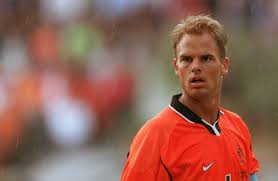Laten we zorgen dat we in 2021 álle prijzen binnen de knvb houden. After Years Of Speculation It Seems A Dutch Legend Is Finally Coming To The Premier League
