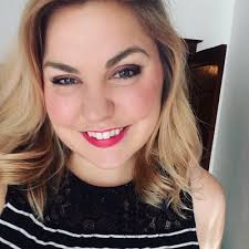 Grace Tennyson (@grace_tenny)