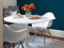 Vind fantastische aanbiedingen voor eames coffee table. Eames Style Everything You Need To Know Chairish Blog
