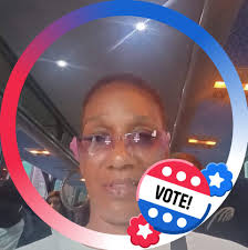 Golden Retriever Mom Gives Birth To Huge Litter Of 22 Puppies