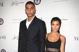 Rihanna et mikki ekko, lady gaga et bradley cooper, camille lellouche et grand corps malade. Kourtney Kardashian Remet Le Couvert Avec Son Petit Ami Francais