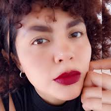 ARETES DE PITAHAYA TEJIDOS A MANO🤩🍉🍎 La tienda Tuti 13 ofrece aretes de  pitahaya y otras frutas tejidos a mano en crochet. Cuenta con gran variedad  de modelos que tiene costo de