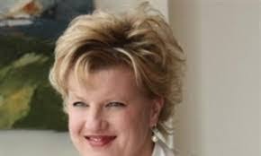 Juliette Swenson's Instagram, Twitter & Facebook