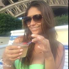 Rebecca Dinapoli's Instagram, Twitter & Facebook