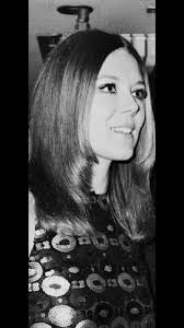 Princess Diana, arrives at the West End Odeon in Leicester Square, for the  premiere of The Accidental Hero, in aid of MENCAP to which she was Patron I  April 16, 1993