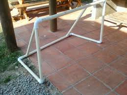 Queria Compartir Con Ustedes El Arco De Footbal Que Hice Para Juanma Usando Canos De Pvc Les Arco De Futbol Proyectos De Tuberia De Pvc Muebles De Tubo De Pvc